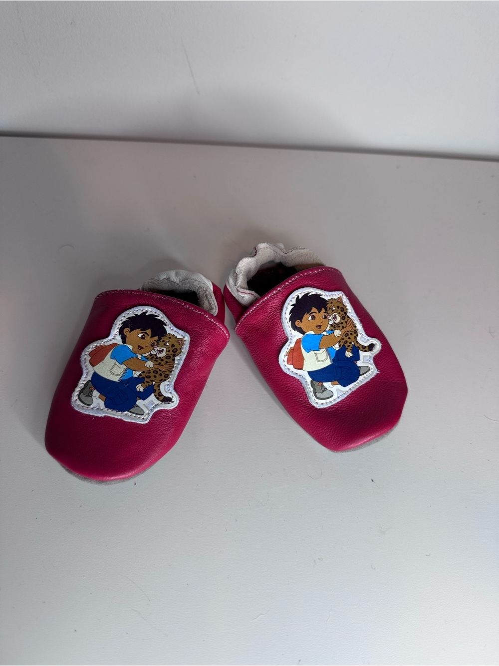 Nickelodeon Dora the Explorer soft sole baby shoes Diego and Baby Jaguar